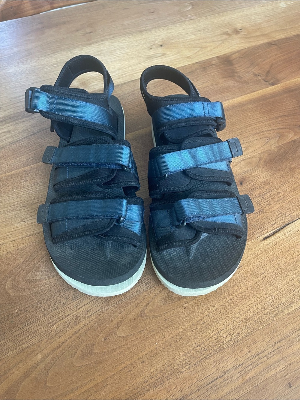 Vibram Men's Black Multi-Strap Sport Sandals with Adjustable Closures 12